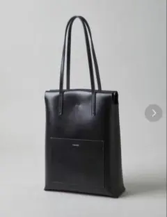 YAHKI ブラックレザートートバッグのサムネイル