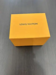 LOUIS VUITTON オレンジ ギフトボックス 中型