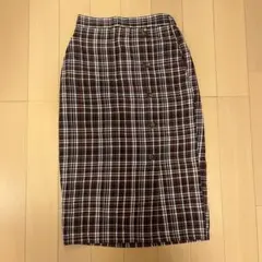 ブラウン系チェック ボタン付きタイトスカート