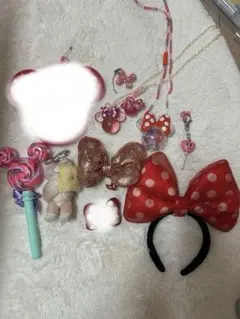 ミニー リボン カチューシャ ペンダント リング キーホルダー タンバリン