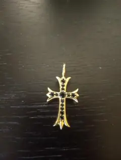 24Ｋ ブラック タイニークロスチャーム