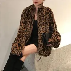 レオパード　ヒョウ柄　アウター　ジャケット　ボアジャケット