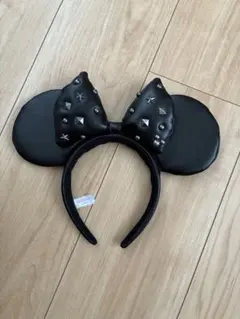 黒のリボン付き耳型カチューシャ