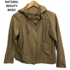 ナチュラルビューティーベーシック　フード付きジャケット ベージュ　カジュアル　S