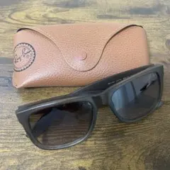 Ray-Ban RB 4165 Justin サングラス ケース付き