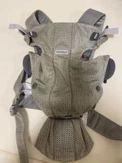 ベビービョルン　ベビーキャリアミニ　3DメッシュAir グレーベージュ