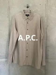 A.P.C. ベージュシャツ　ワンポイントロゴ　コットンフランネル　Lサイズのサムネイル