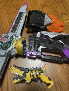 仮面ライダージオウ　キョウリュウジャーなど戦隊グッズセット