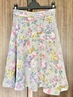 MISCH MASCH 花柄フレアスカート 36のサムネイル