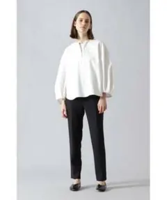 ADORE コンフォートストレッチブラウスのサムネイル