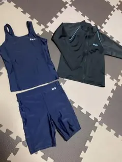 【専用】FILA 水着&ラッシュガードset ネイビー 130cm