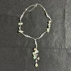 ハンドメイド 花と葉のネックレス