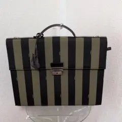FENDI 　フェンディ　ペカン　　　ビジネスバッグ 　ブリーフケースのサムネイル