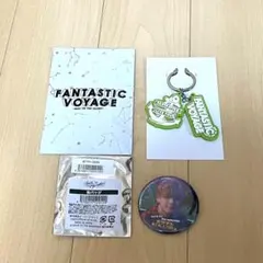 FANTASTICS 中島颯太　ラバーキーホルダー　缶バッジ