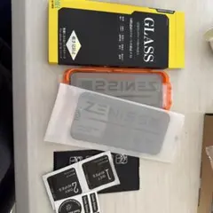 ZENISS 強化ガラスフィルム iPhone 15/16用