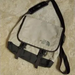 THE NORTH FACE メッセンジャーバッグ ベージュ/ダークグレー