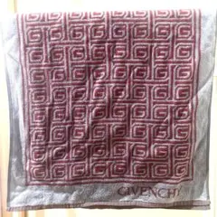 GIVENCHY 幾何学模様 バスタオル