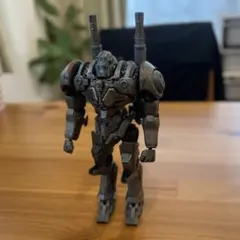 ネカ NECA パシフィックリム コヨーテタンゴ