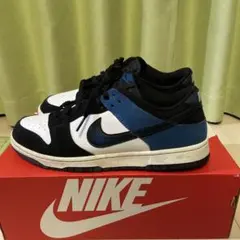 28cm スニーカー