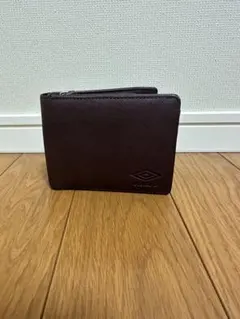 ダークブラウン 二つ折り財布のサムネイル