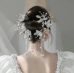 エレガントな花とビーズのヘッドドレス 2 つ