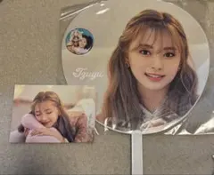 TWICE TZUYU うちわ+缶バッジ+ランダムトレーディングカードおまけ付き