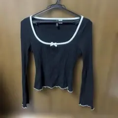 リブ編み 黒 長袖 トップス