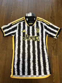 【新品タグ付き】ユベントス(ユヴェントス) 23/24 ホーム レプリカ 半袖
