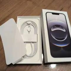 iPhone 16e