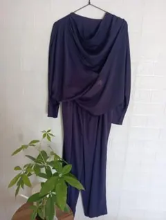 パープル ドレープネック パンツセットアップ