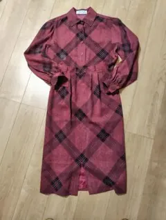 長袖セットアップ・プレタポルテEmanuelUngaro赤系チェック柄【美品】のサムネイル