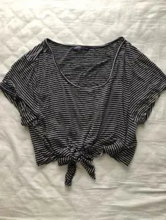 BRANDY MELVILLE ボーダーショートトップスのサムネイル