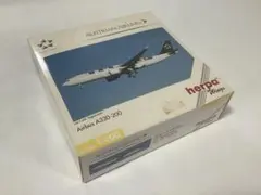 herpa 1/400 オーストリア航空 A330-200 スタアラ特別塗装のサムネイル