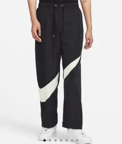 NIKEウーブンパンツ　ナイロンパンツ　ジョガーパンツ　ビッグスウッシュ　ロゴ