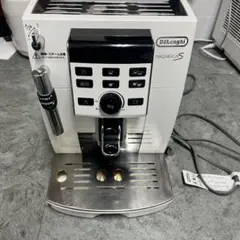 De'Longhi マグニフィカ S コーヒーメーカー ECAM23120WNのサムネイル