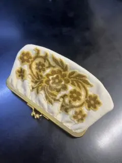 ⁠【美品】資生堂 がま口 ポーチ レトロ 花柄 刺繍 金口金 SHISEIDO