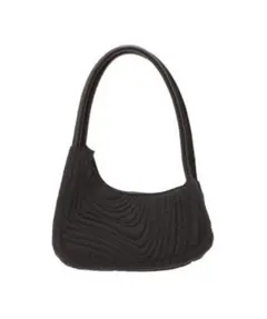 ブラックキルティングハンドバッグ