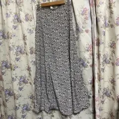 nairo ロング フレア スカート ウエスト後部ゴム 柄物 ブラック系 Sのサムネイル