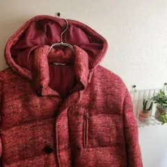 b11 サンタフェ フード付 ダウンジャケット 赤/46