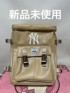 最終値下げ　新品未使用　スクエアリュック　箱型リュック　男女兼用