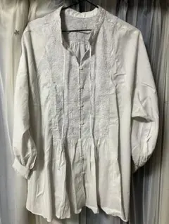 studio CLIP ダブルフロント柔らか刺繍ブラウス ライトグレー