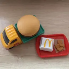 【新品・未使用】マクドナルド おもちゃ トラック ハンバーガー