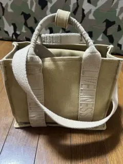 ZARA キャンバス トートバッグのサムネイル