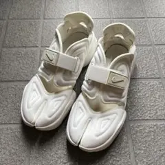 NIKE アクアリフト サンダル スニーカー 白 24.5