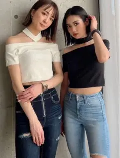 GYDA オフショルダー 半袖 トップス ブラックのサムネイル