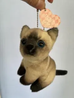 猫のぬいぐるみキーホルダー　チャーム　リアル