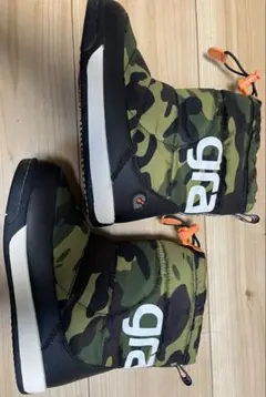 スノーブーツ　迷彩柄