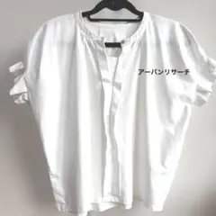 URBAN RESEARCH　デザインTシャツ カットソー 半袖 ホワイトのサムネイル