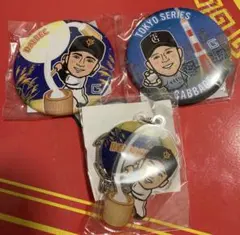 読売ジャイアンツ ダルベック キャベッジ 高梨選手缶バッジ キーホルダー