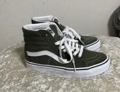 Item thumbnail for item b445c250-c833-445a-ad57-81b918452ee4